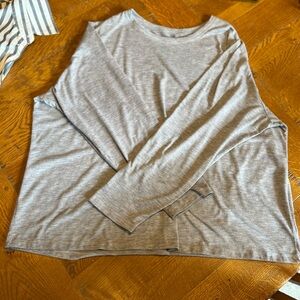 L.L.Bean Gray Women's crew neck long sleeve tshirt, size XL I think